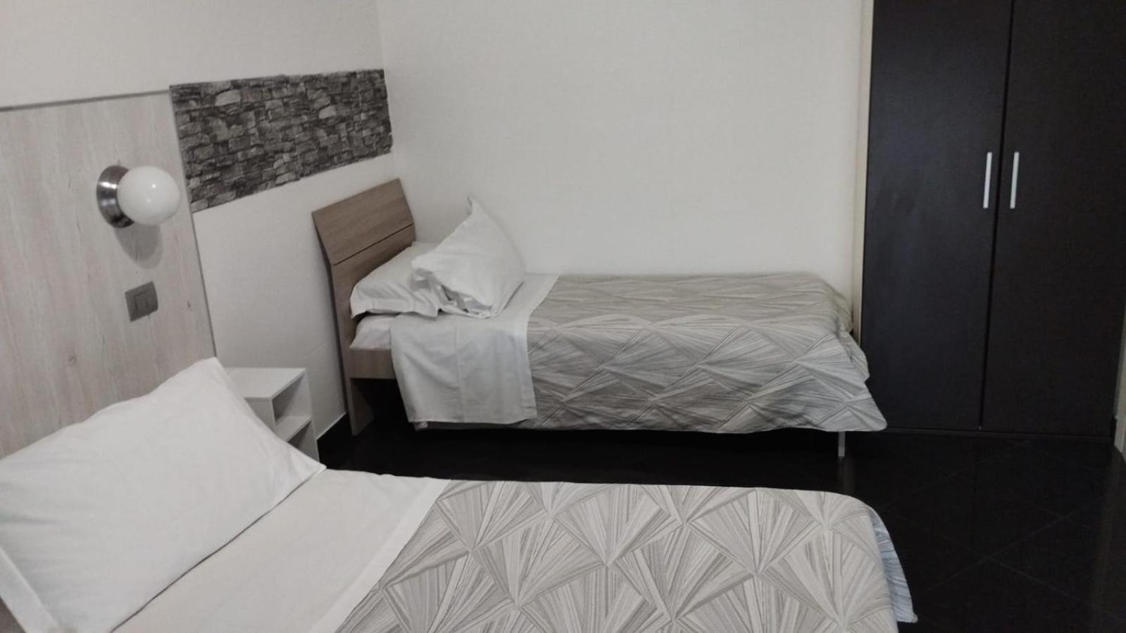 达林格格纳里酒店 比萨 外观 照片